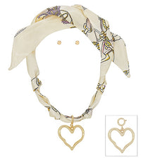 Bandana Heart Necklace - Cream
