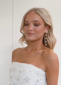 Margo Pearl Earrings