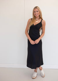 Iris Midi Dress - Black