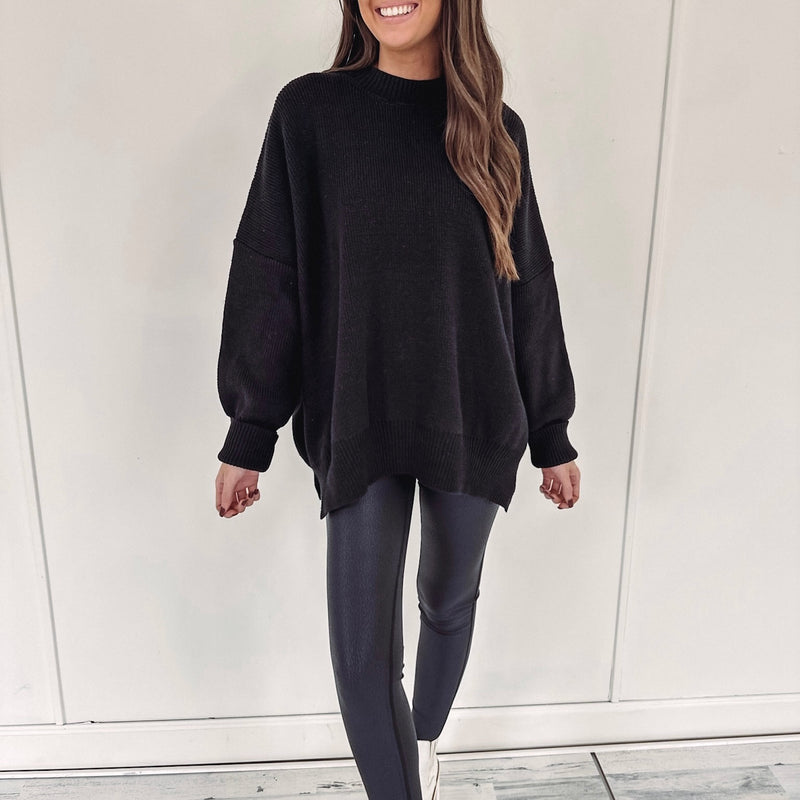 Hayes Oversized Sweater - Black