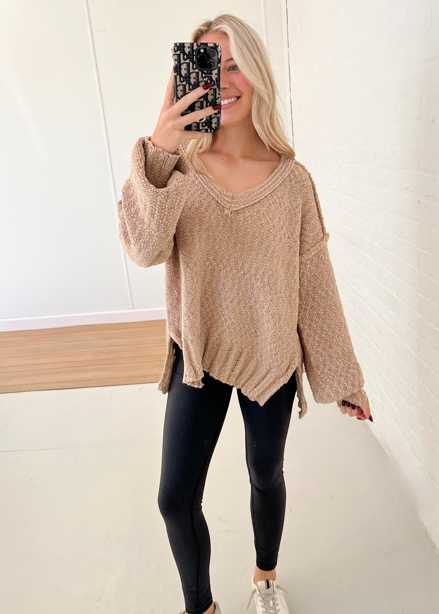 Marianne Sweater - Taupe