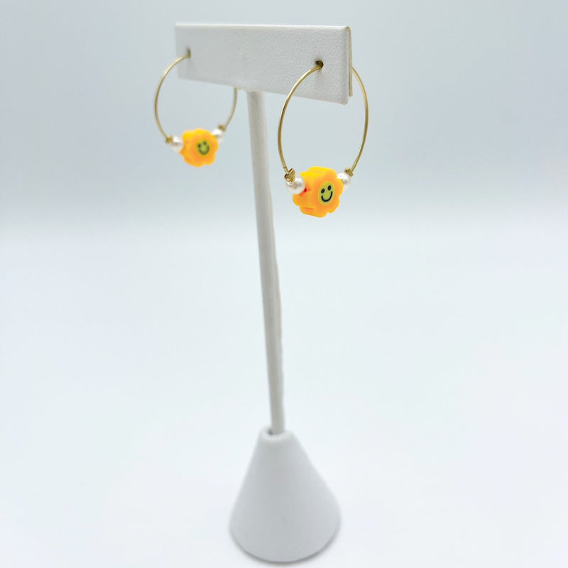 Smiley Daisy Earrings