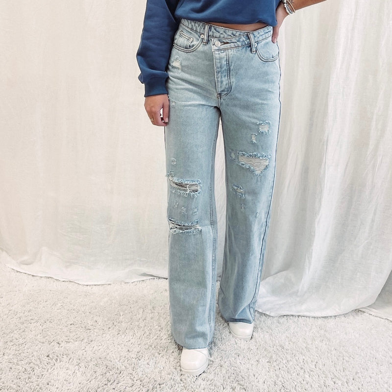 Taylor Asymmetric Jeans